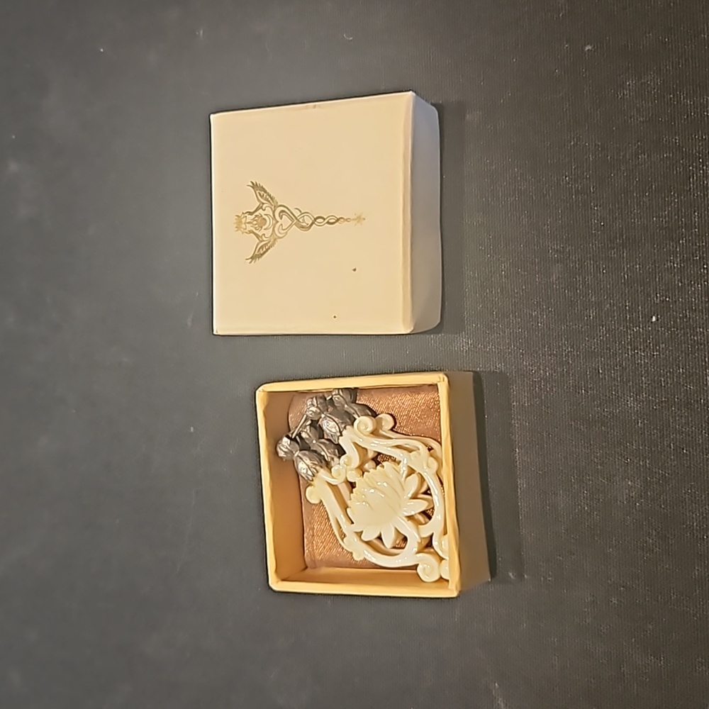 Liquid Fire MantraLotus Earrings - Picture 3 of 5